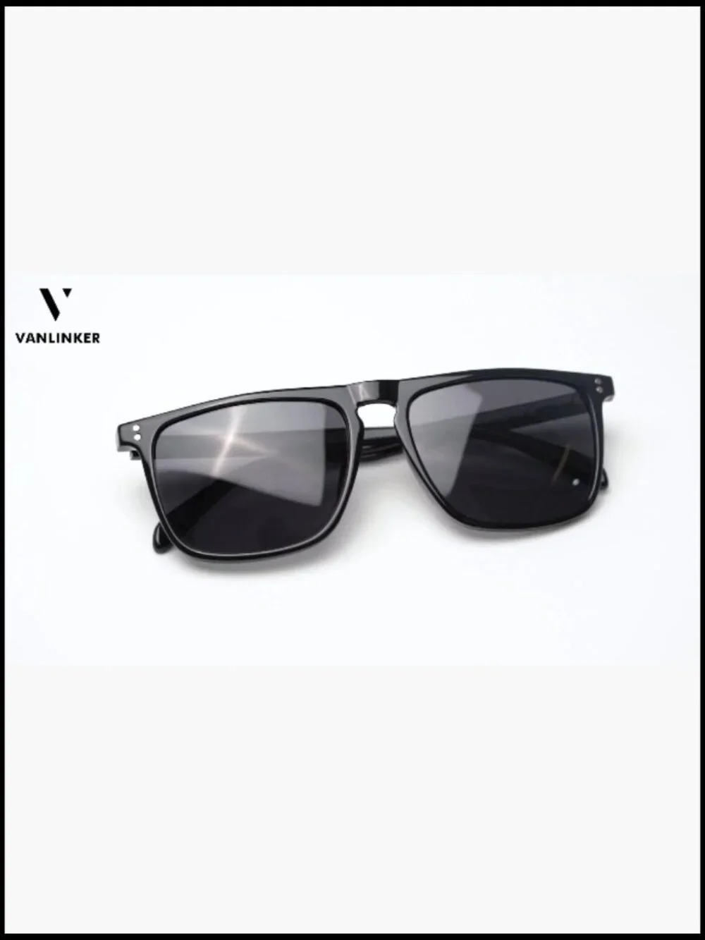 Polarized Square Sunglasses with UV Protection for Men Women
